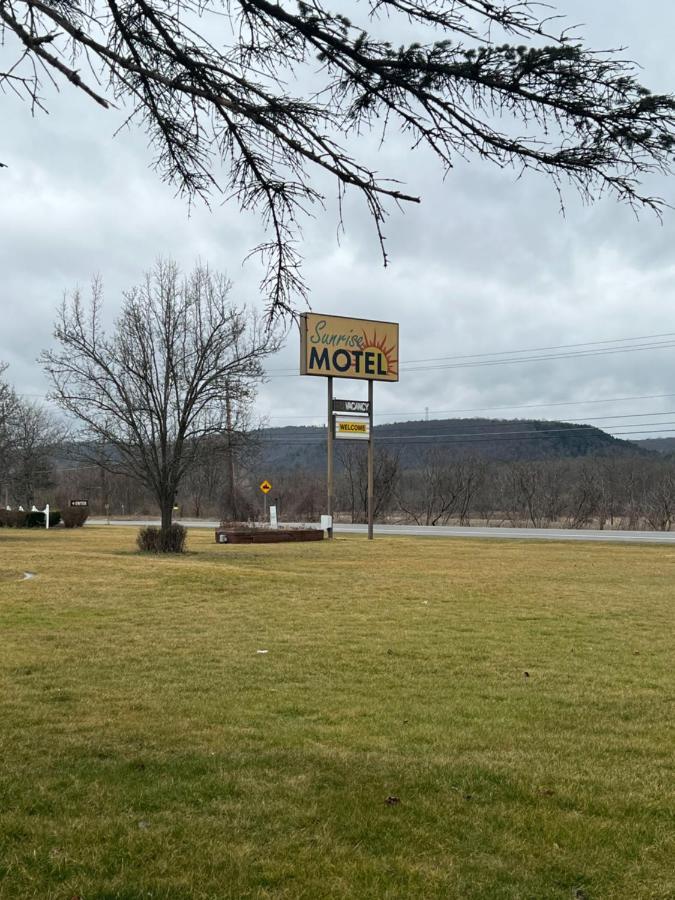 sunrise motel Owego Exterior foto